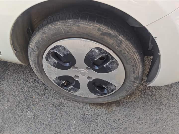 Фото 6 - Changan BenBen E-Star