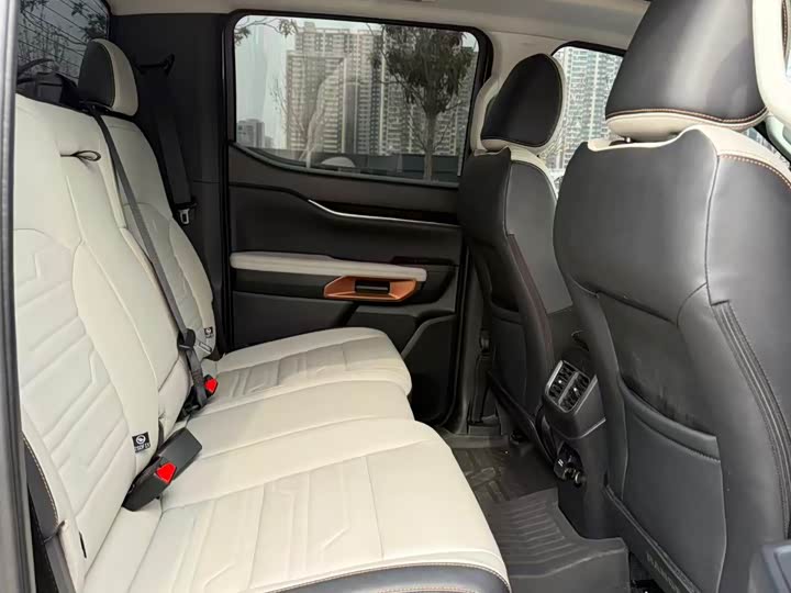 Photo 7 - Ford Ranger