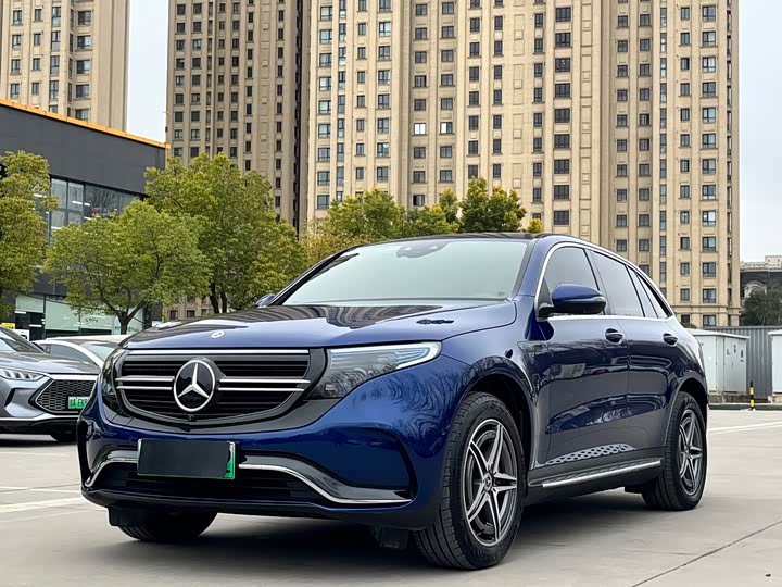 Фото 1 - Mercedes-Benz EQC
