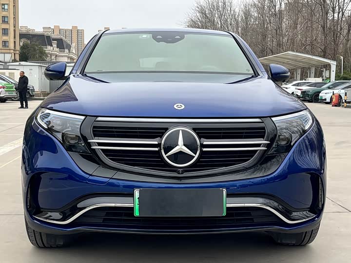 Фото 2 - Mercedes-Benz EQC