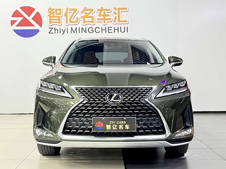 Фото 2 - Lexus RX