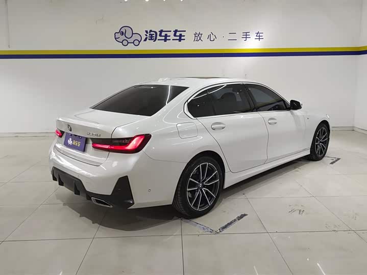 Фото 3 - BMW 3 Series