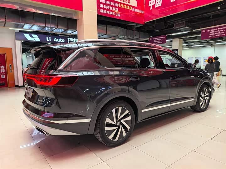 Фото 3 - Volkswagen Talagon