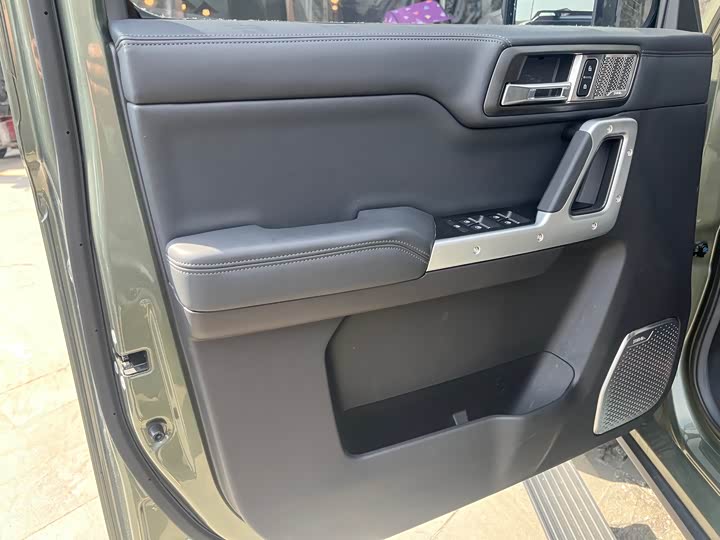 Фото 6 - BAW 212 T01