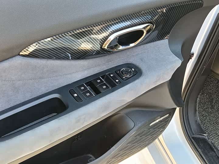 Фото 6 - GAC Trumpchi Empow R