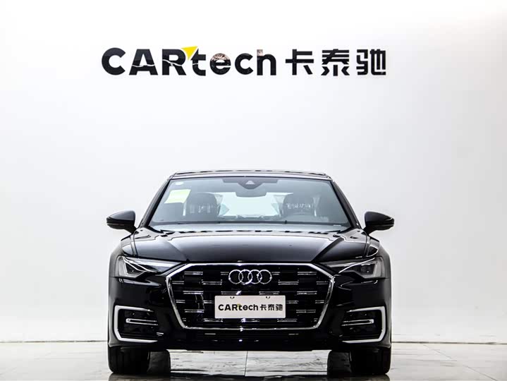 Фото 1 - Audi A6L