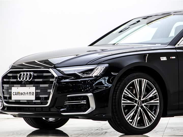 Фото 8 - Audi A6L