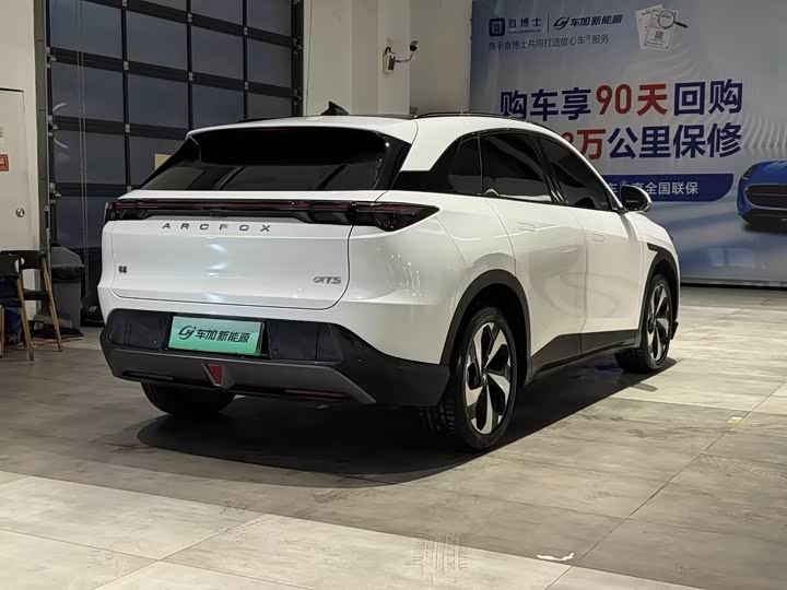 Фото 7 - BAIC Arcfox Alpha T5