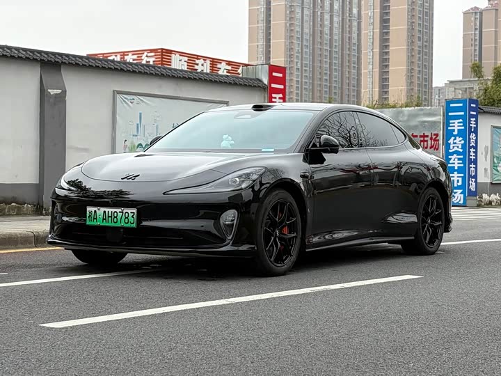 Фото 1 - IM motors L6