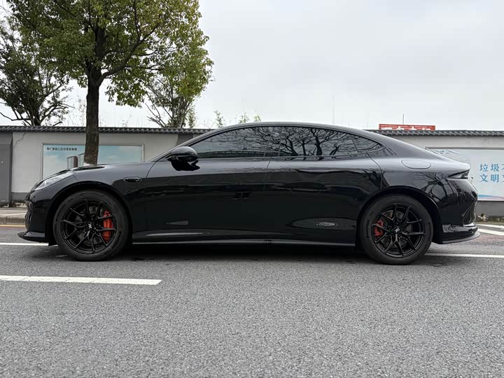 Фото 7 - IM motors L6