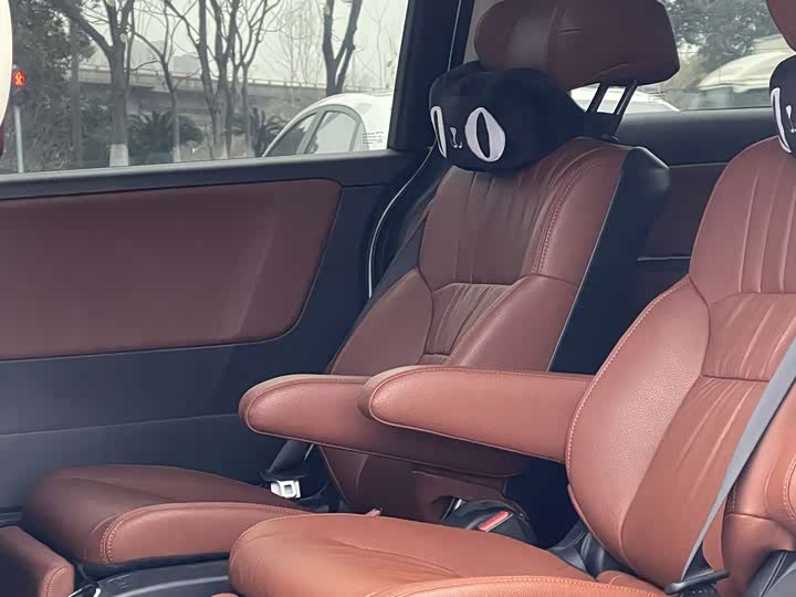 Фото 8 - Honda Odyssey