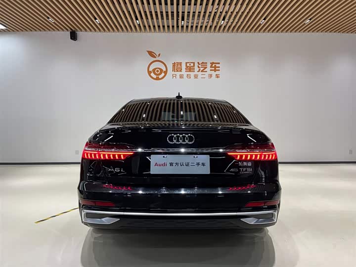 Фото 5 - Audi A6L