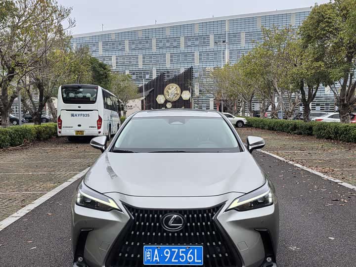 Photo 2 - Lexus NX