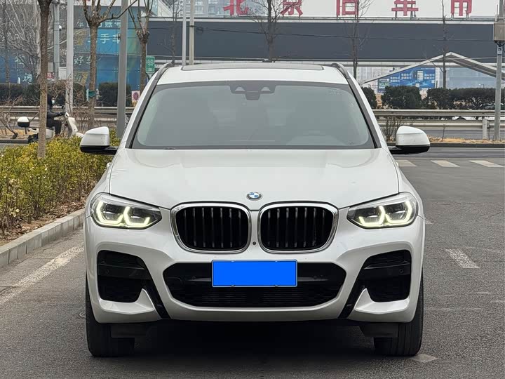 Фото 2 - BMW X3