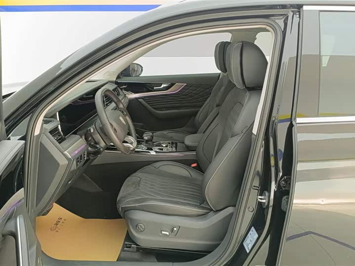 Photo 9 - Hongqi HS5