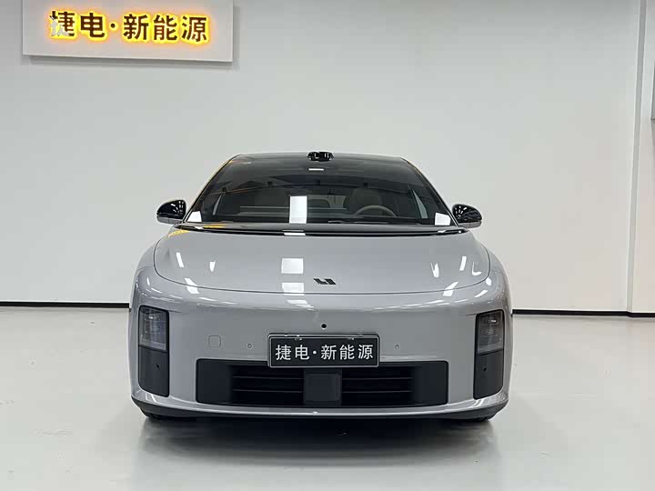 Фото 3 - LiXiang i6