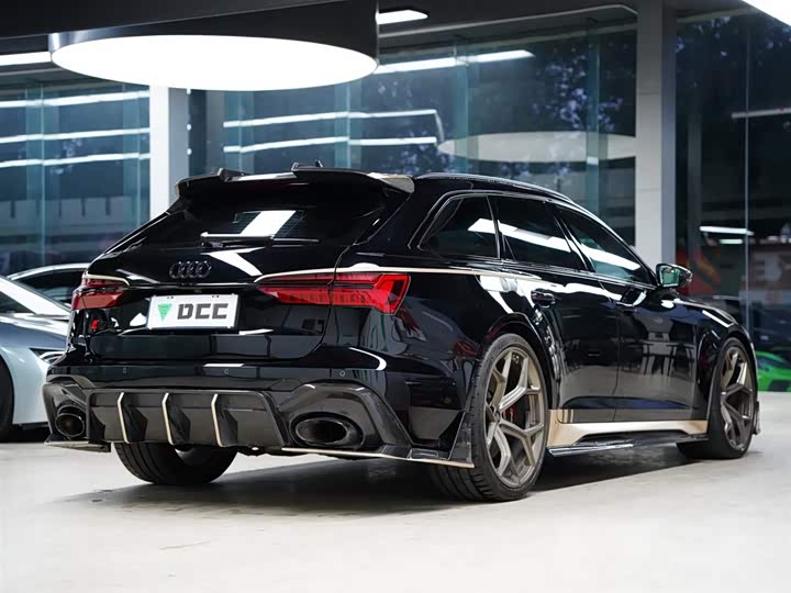 Фото 7 - Audi RS 6