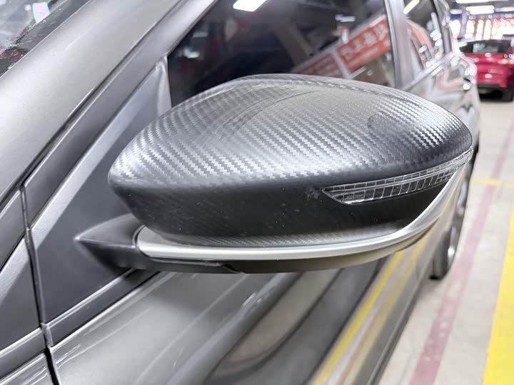 Photo 7 - Geely Coolray