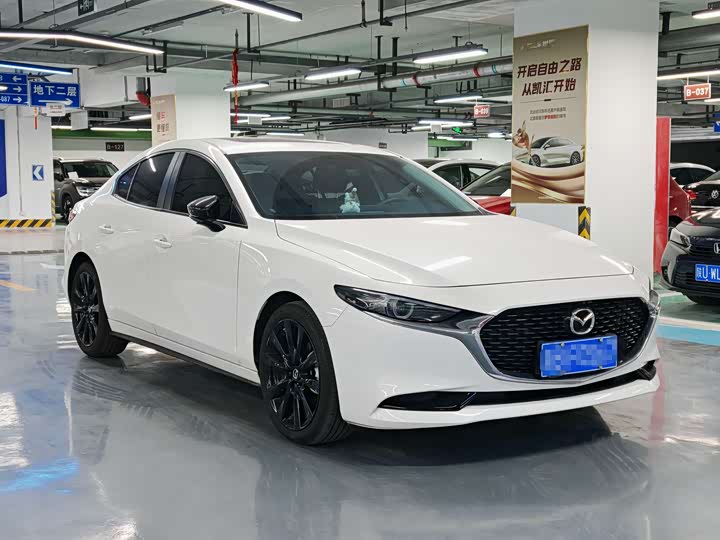 Photo 3 - Mazda 3 (Axela)