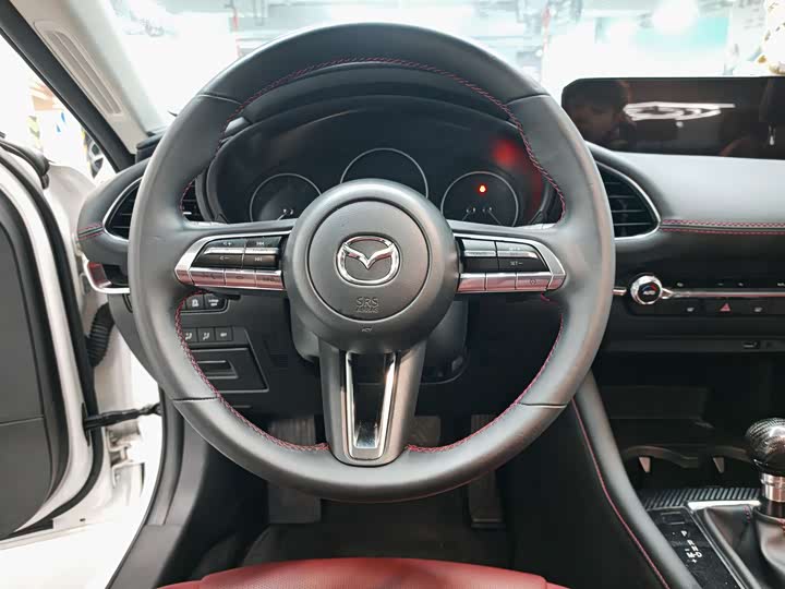 Photo 6 - Mazda 3 (Axela)