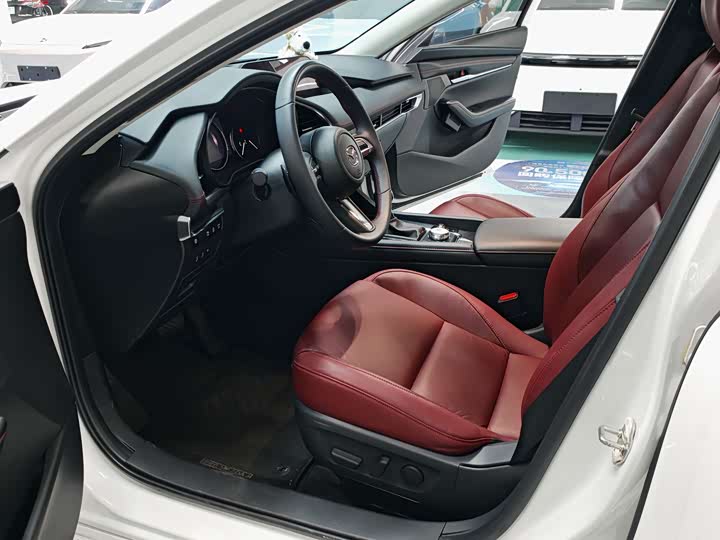 Photo 9 - Mazda 3 (Axela)