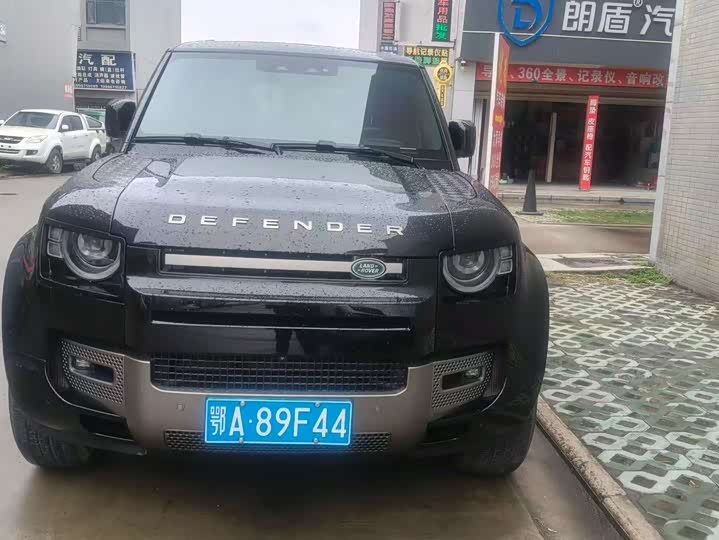 Фото 1 - Land Rover Defender