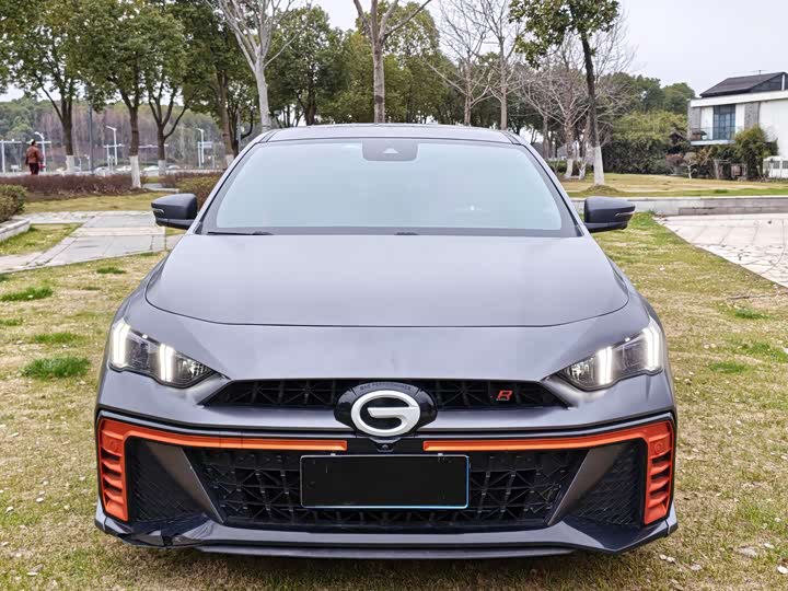 Фото 2 - GAC Trumpchi Empow R