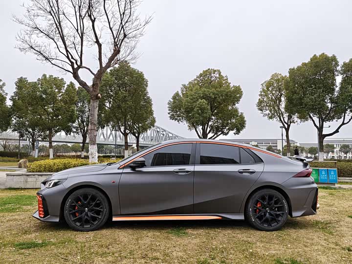 Фото 4 - GAC Trumpchi Empow R