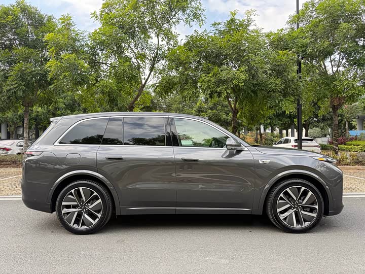 Фото 4 - LiXiang L8