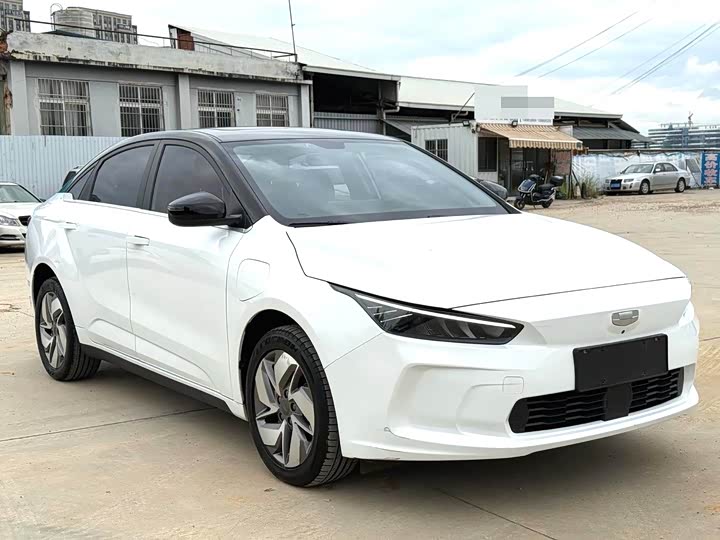 Фото 3 - Geely Geometry A