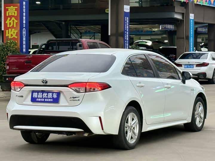 Фото 6 - Toyota Levin