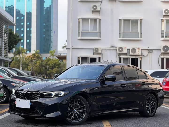 Фото 1 - BMW 3 Series