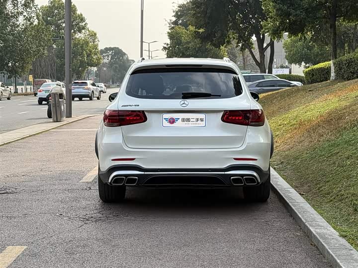 Photo 5 - Mercedes-Benz GLC-Class