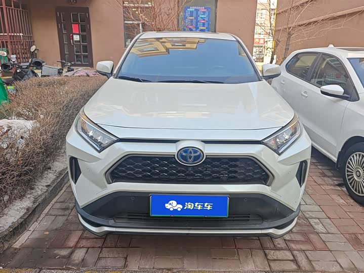 Фото 2 - Toyota RAV4 Hybrid