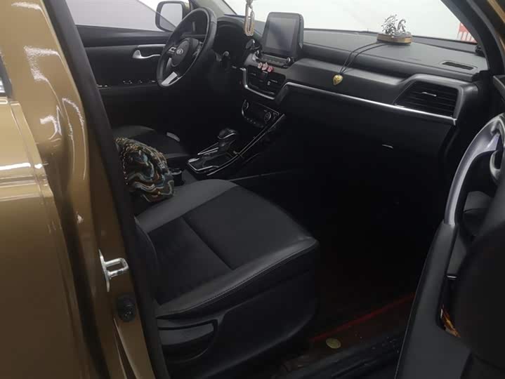 Фото 8 - Kia Sportage GT-line