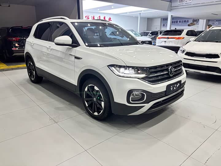 Фото 2 - Volkswagen Tacqua