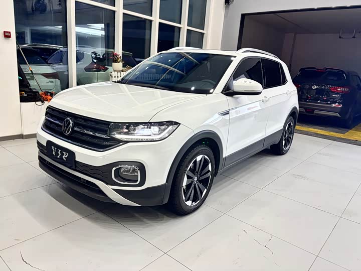 Фото 3 - Volkswagen Tacqua