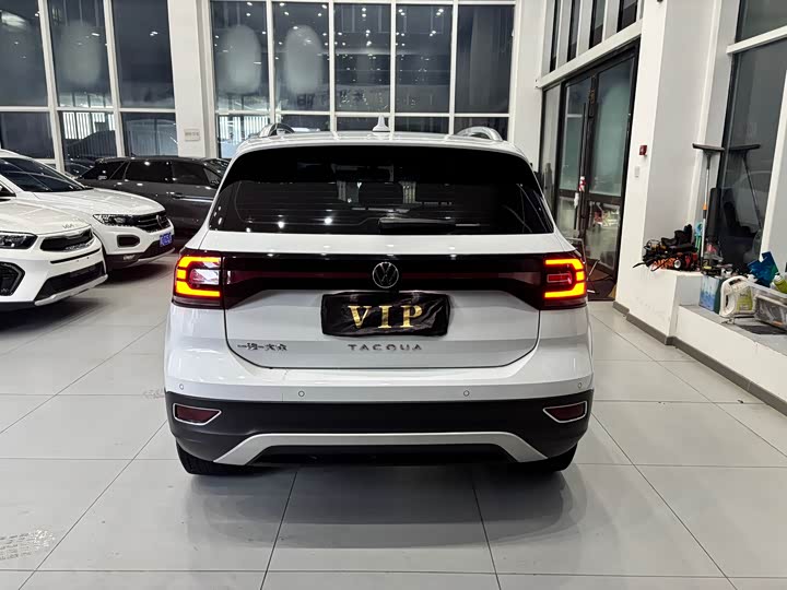 Фото 4 - Volkswagen Tacqua