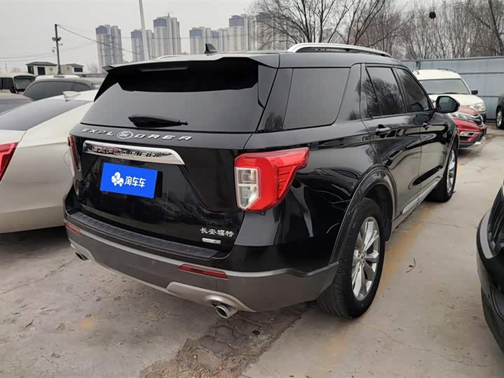 Фото 3 - Ford Explorer