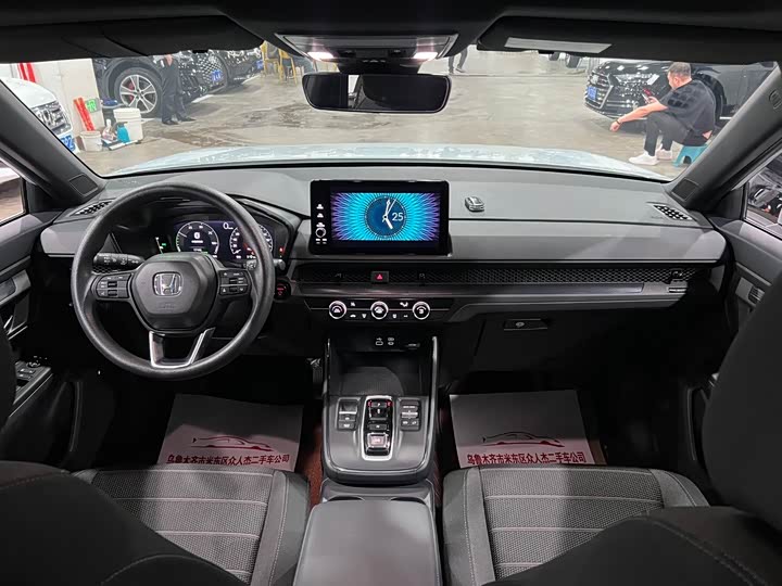 Фото 7 - Honda CR-V Hybrid