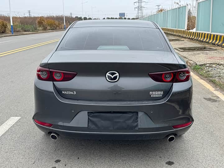Фото 5 - Mazda 3 (Axela)