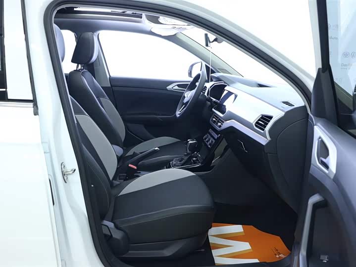 Фото 8 - Volkswagen Tacqua