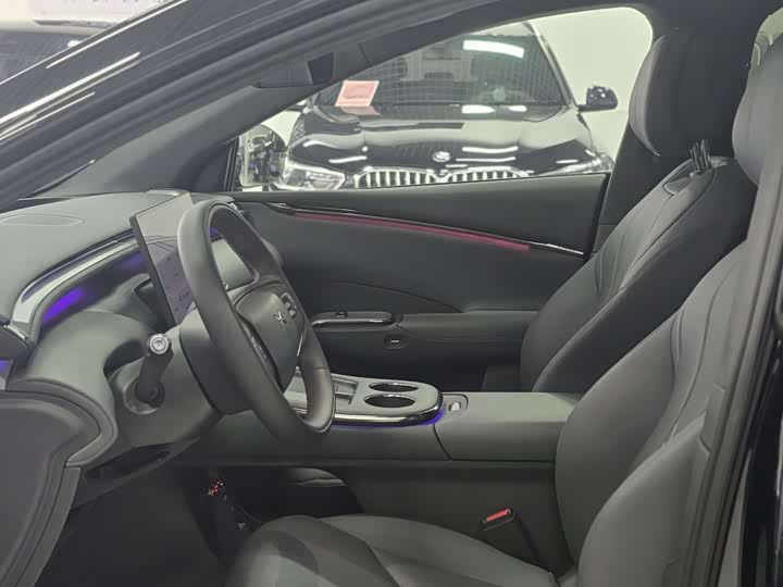 Фото 4 - XPeng G7