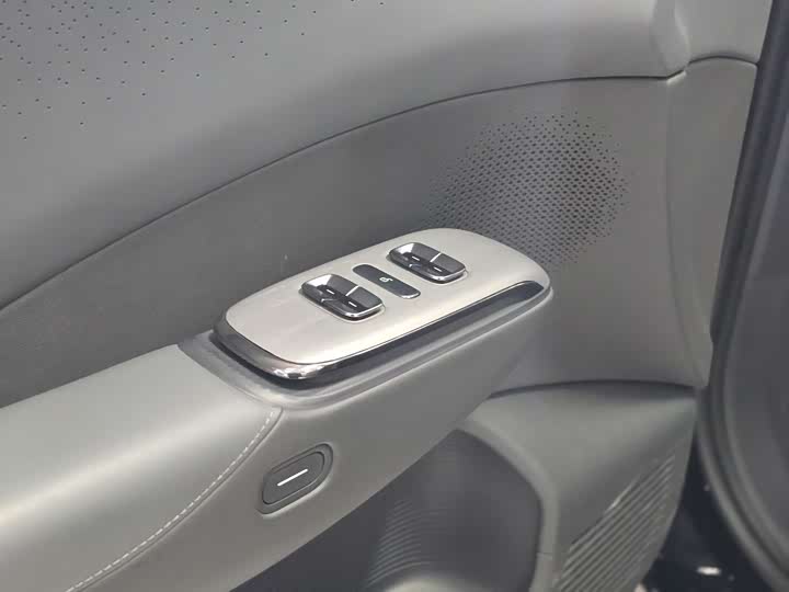 Фото 6 - XPeng G7