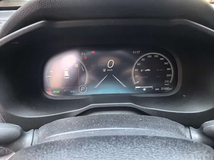 Фото 7 - Toyota RAV4