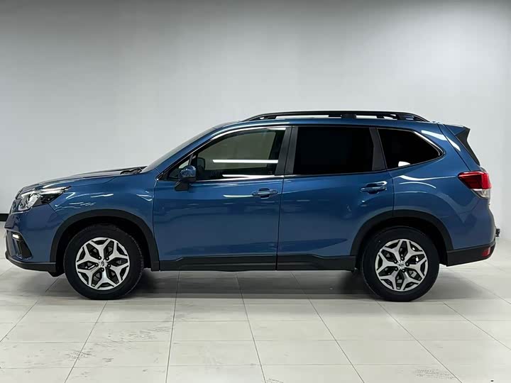 Фото 2 - Subaru Forester