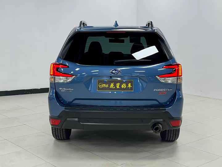 Фото 3 - Subaru Forester
