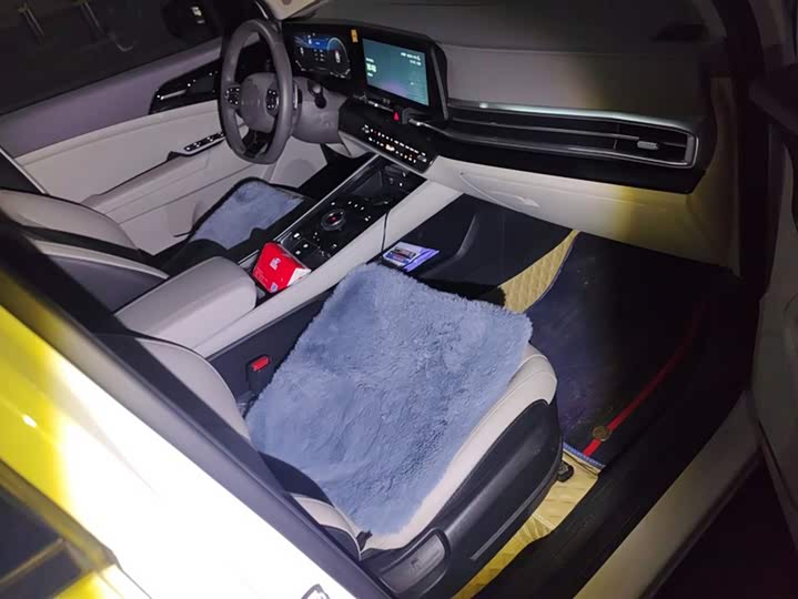 Фото 8 - Kia Sportage