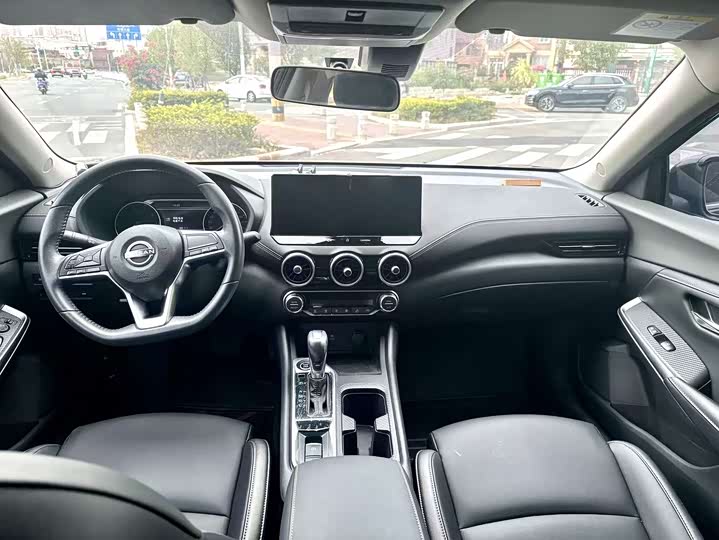 Фото 9 - Nissan Sylphy