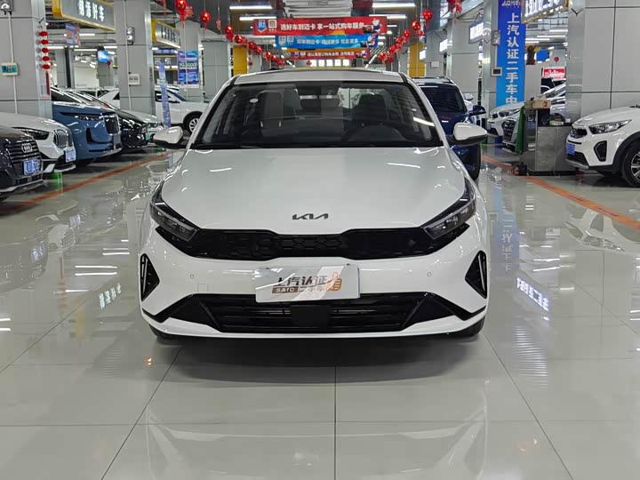 Фото 2 - Kia K3
